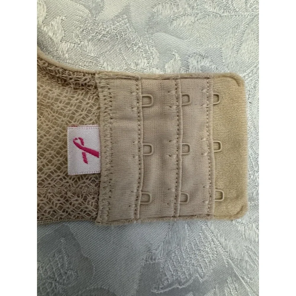 Wacoal‎ 36D Awareness Wire Free Beige Bra 856367 Cushioned Straps Pink Ribbon